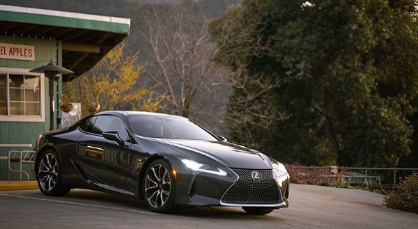 Lexus sedan front view